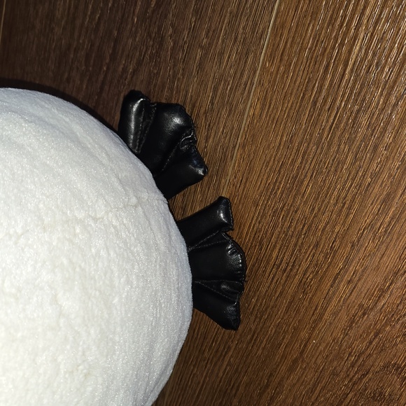 SEAWORLD PENGUIN PLUSH. #6159 - Picture 4 of 8